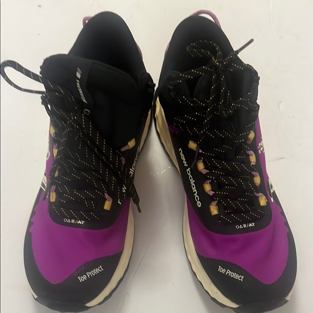 New Balance Fresh foam Garoe V1 Trail running Athletic Shoes sneakers size 8